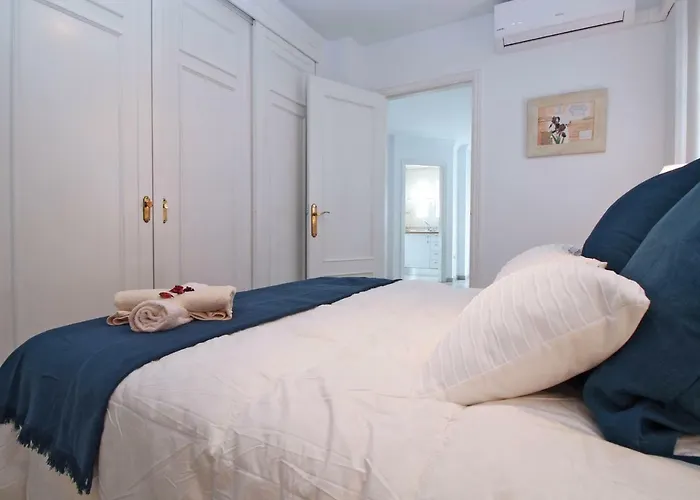 Del Parque Flats Malagueta Apartment